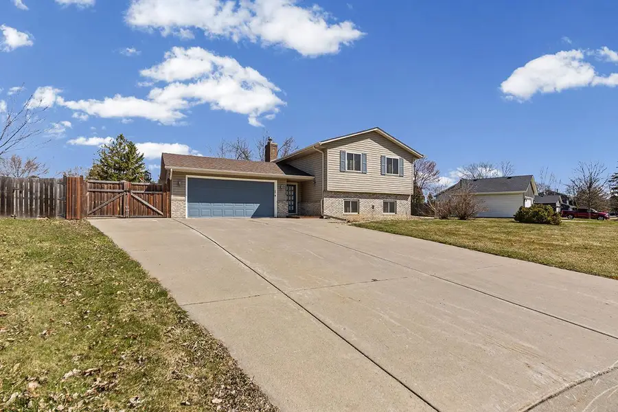 15635 Hallmark Path, Apple Valley, MN 55124 - #3