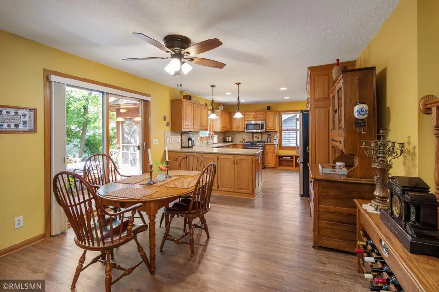 138 Dahlia Street, Mahtomedi, MN 55115 - #3