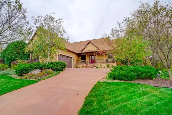 1100 Juniper Way, Hudson, WI 54016