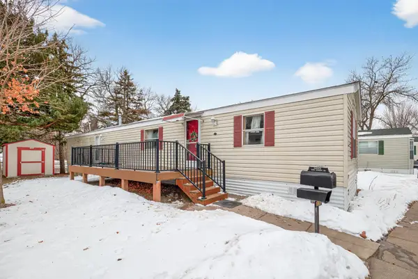 1091 E Cessna Drive, New Brighton, MN 55112