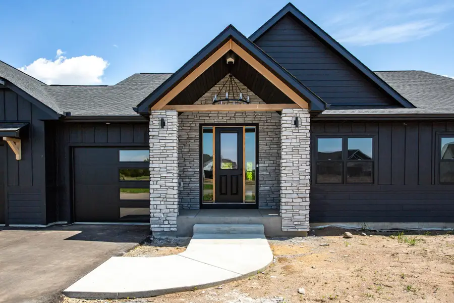 249 Saddle Ridge Lane, River Falls, WI 54022 - #2