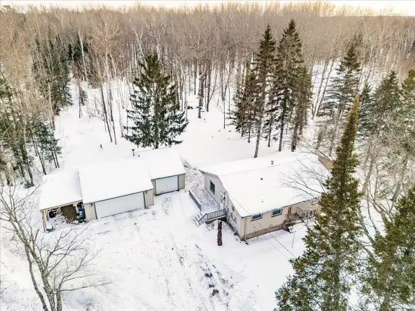 4016 W Arrowhead Road, Duluth, MN 55811