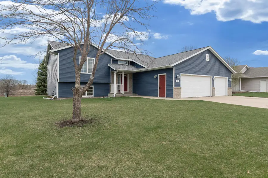 710 Lee Street Ne, Owatonna, MN 55060 - #2