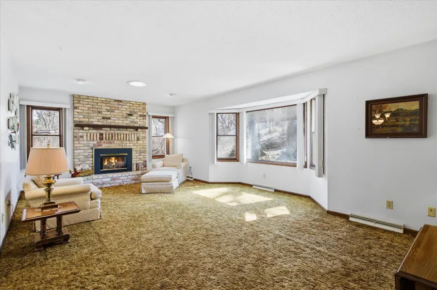 1656 Upper 55th Street E, Inver Grove Heights, MN 55077 - #3