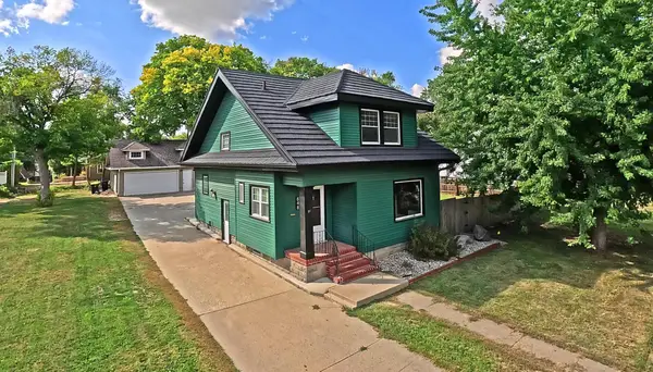 848 S Park Street, Fairmont, MN 56031