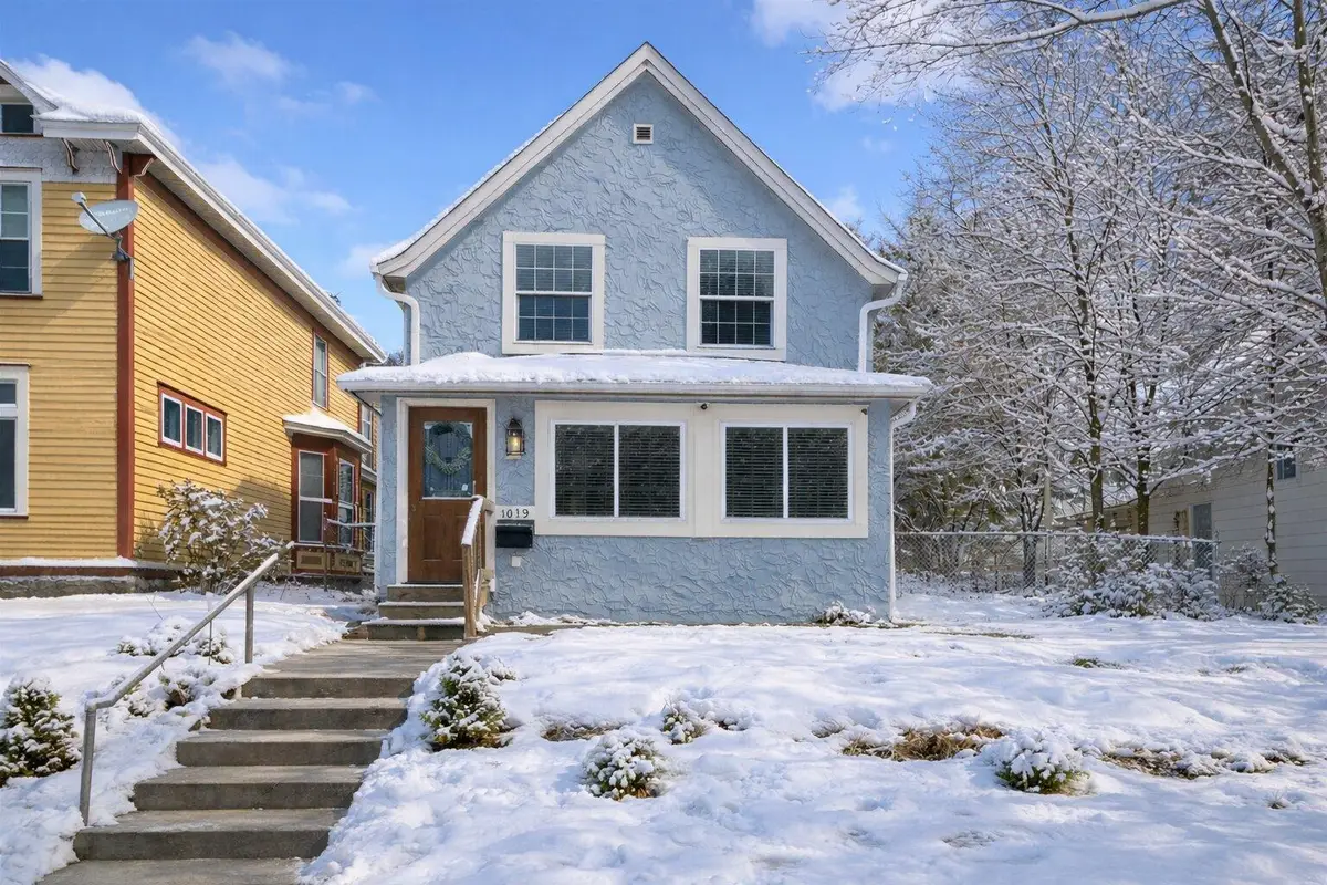 1039 Sims Avenue, Saint Paul, MN 55106 - #1