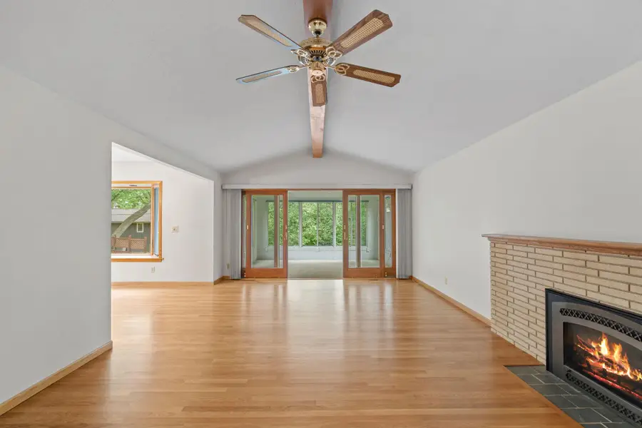 2033 Virginia Avenue S, Saint Louis Park, MN 55426 - #3