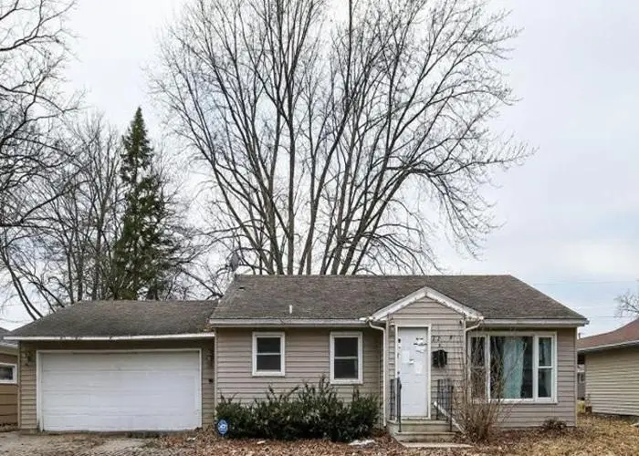 212 Thayer Avenue, Mankato, MN 56001 - #1