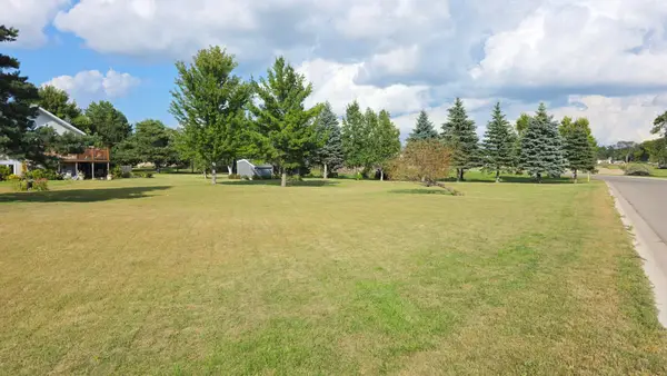 2123 270th Avenue, Detroit Lakes, MN 56501