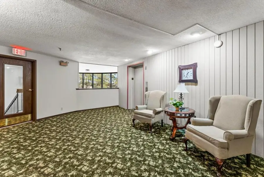 4710 58th Avenue N #303, Crystal, MN 55429 - #3