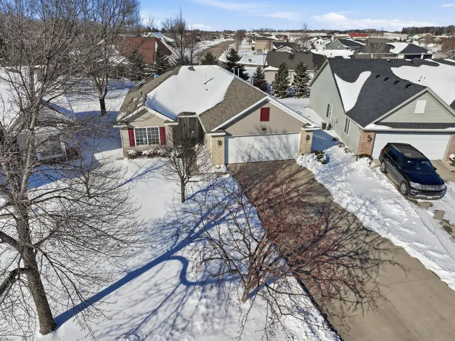 2536 7th Avenue Se, Willmar, MN 56201 - #2