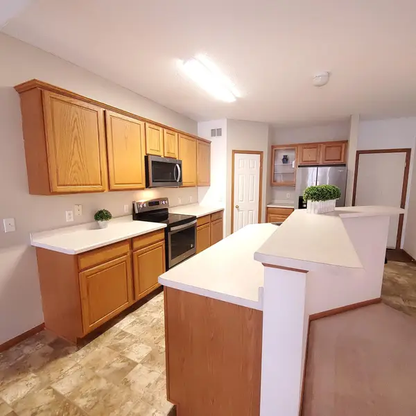 2466 Beech Street W, Rosemount, MN 55068