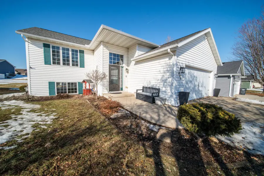 805 5th Avenue Nw, Dodge Center, MN 55927 - #2