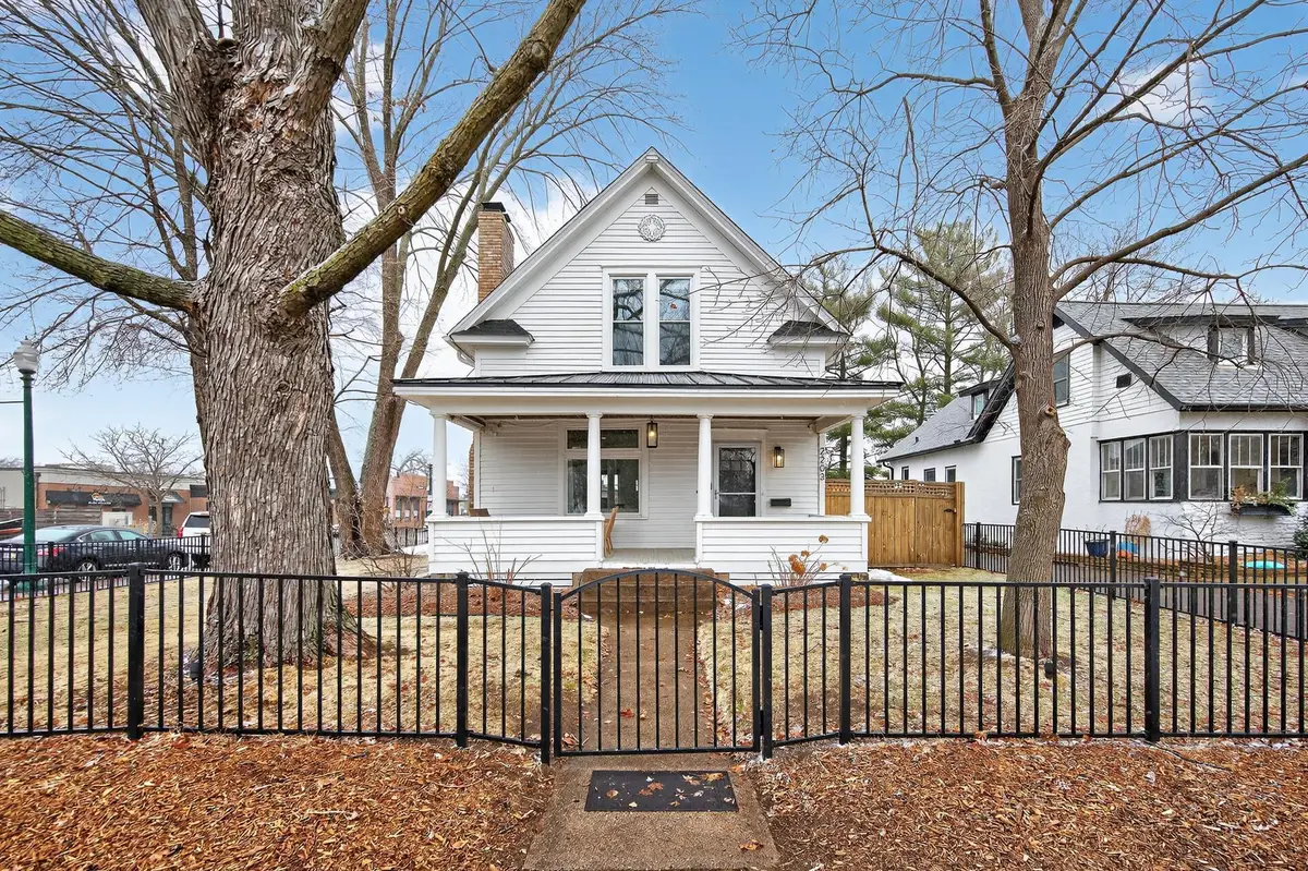 2203 2nd Street, White Bear Lake, MN 55110 - #1