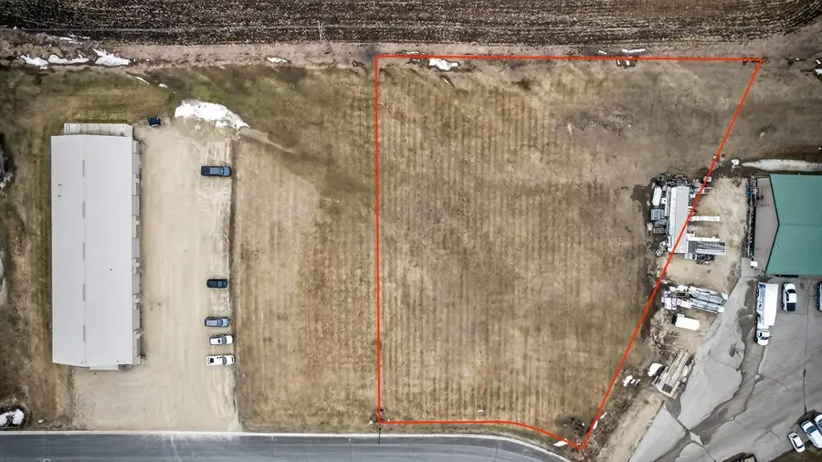 133 W Circle Drive, Saint Charles, MN 55972 - #2