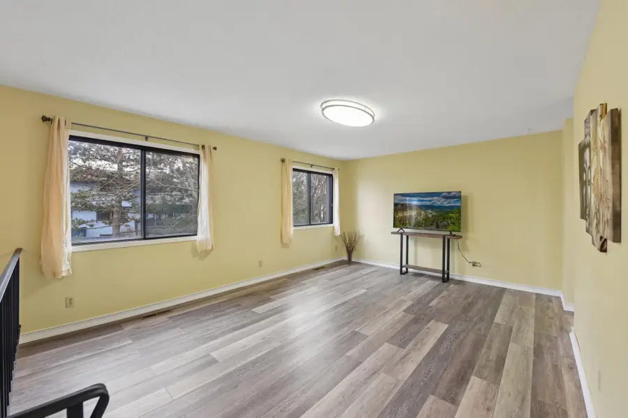 6890 Grenwich Lane N, Oakdale, MN 55128 - #2