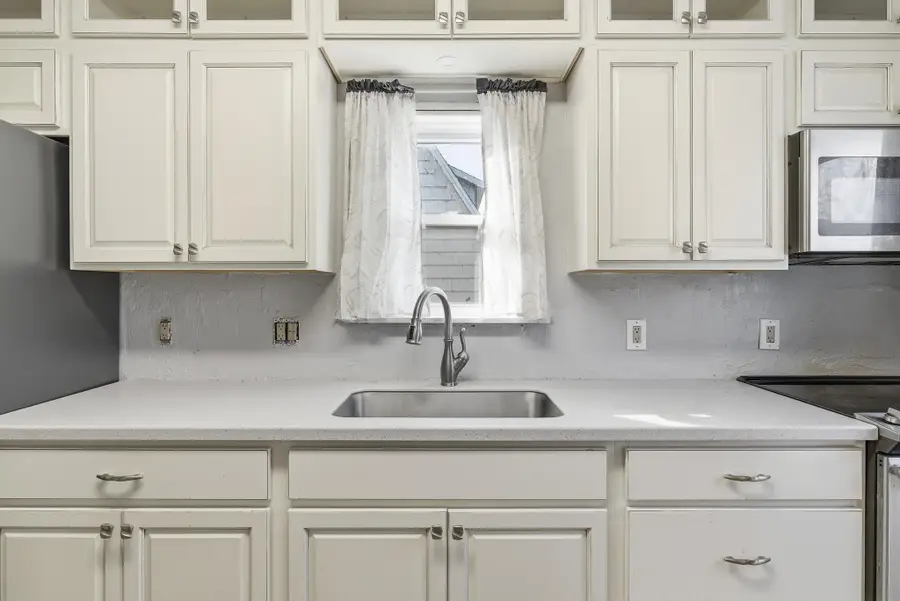 1316 Margaretha Avenue, Albert Lea, MN 56007 - #3