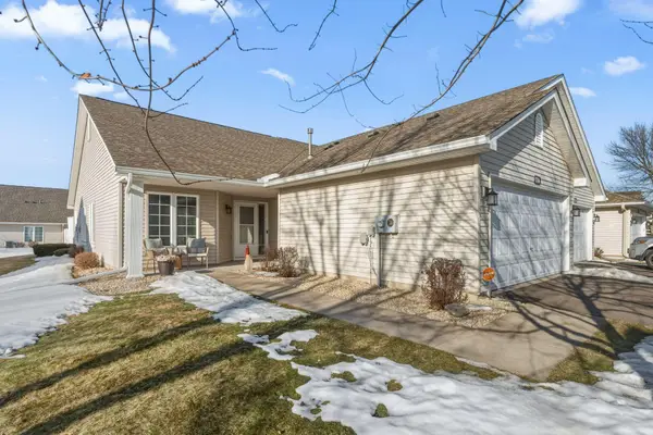 17266 Marshfield Lane, Prior Lake, MN 55372