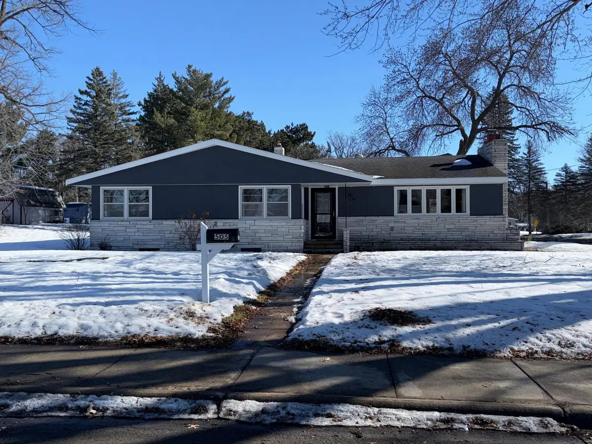 505 9th Street Se, Little Falls, MN 56345 - #1