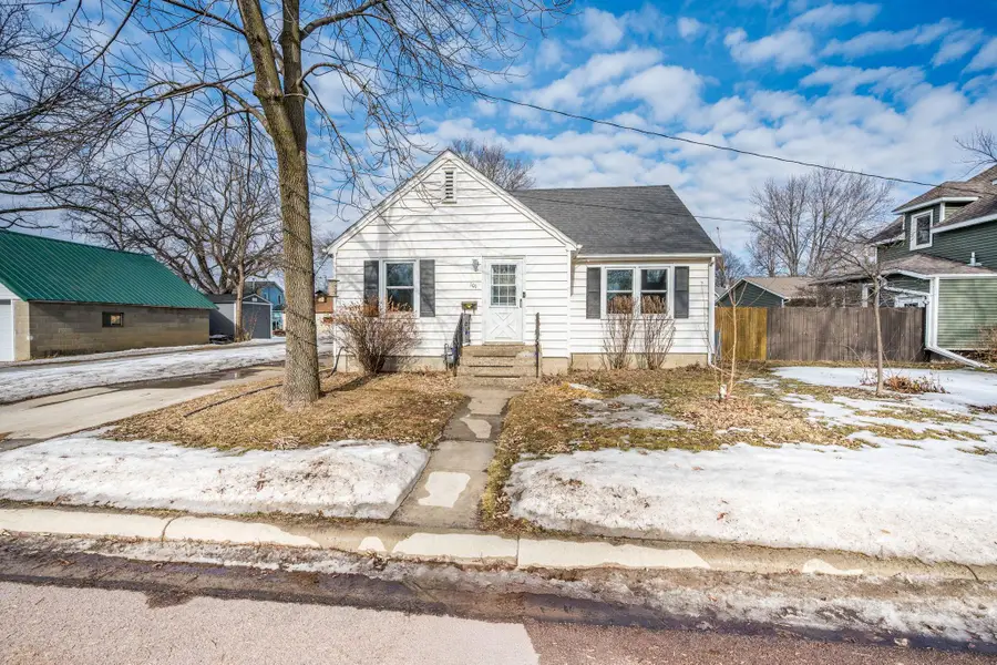 101 W Bert Street, Lake Crystal, MN 56055 - #2