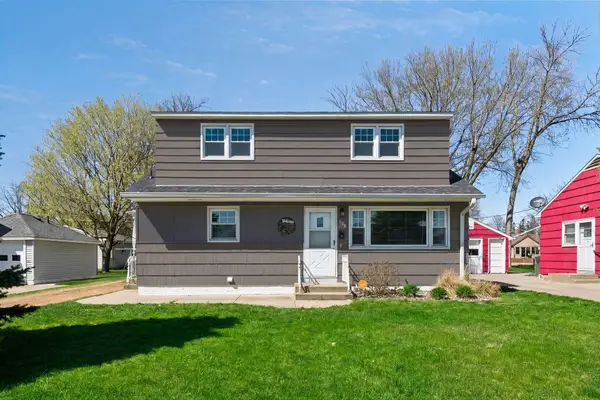 508 E 2nd Street, Waconia, MN 55387