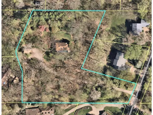 5338 Highland Road, Minnetonka, MN 55345