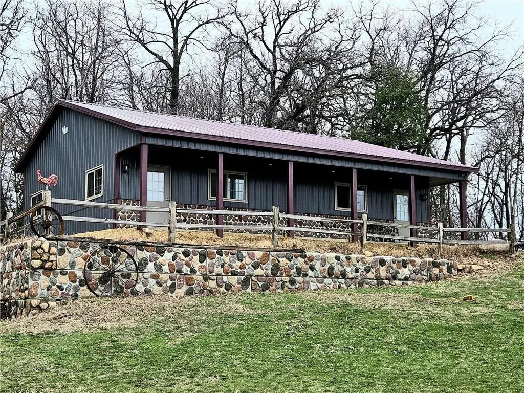 51 Minnesota Avenue S, Oronoco, MN 55960 - #1