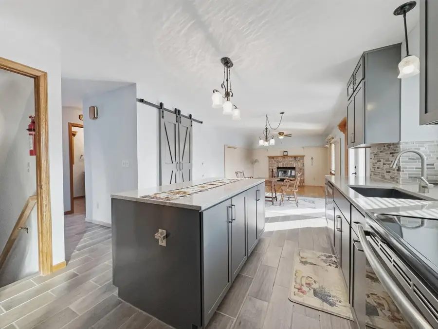 2610 Hydram Avenue N, Oakdale, MN 55128 - #3