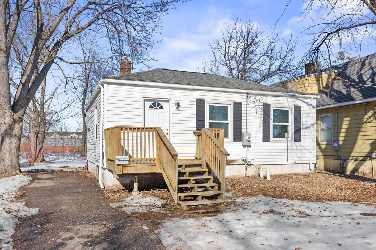 219 2nd Avenue Sw, Forest Lake, MN 55025 - #1