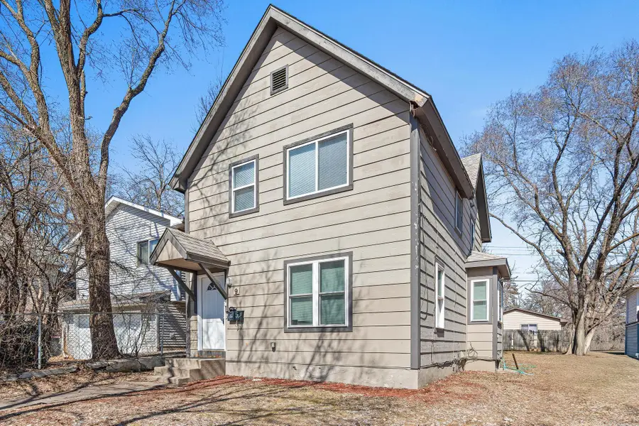 9 Acker Street W, Saint Paul, MN 55117 - #2