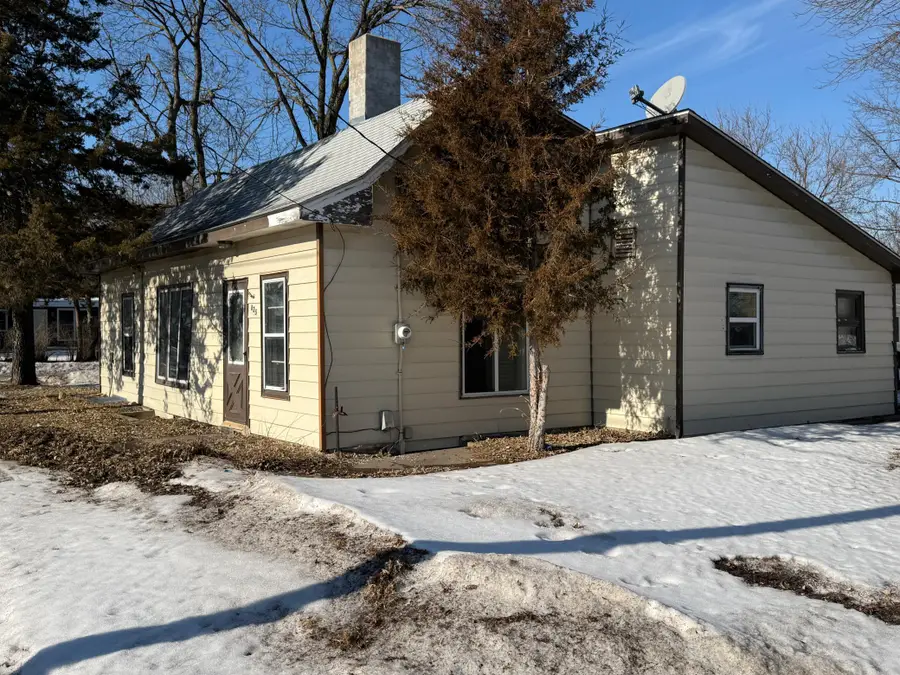 825 Broadway Street W, Monticello, MN 55362 - #3