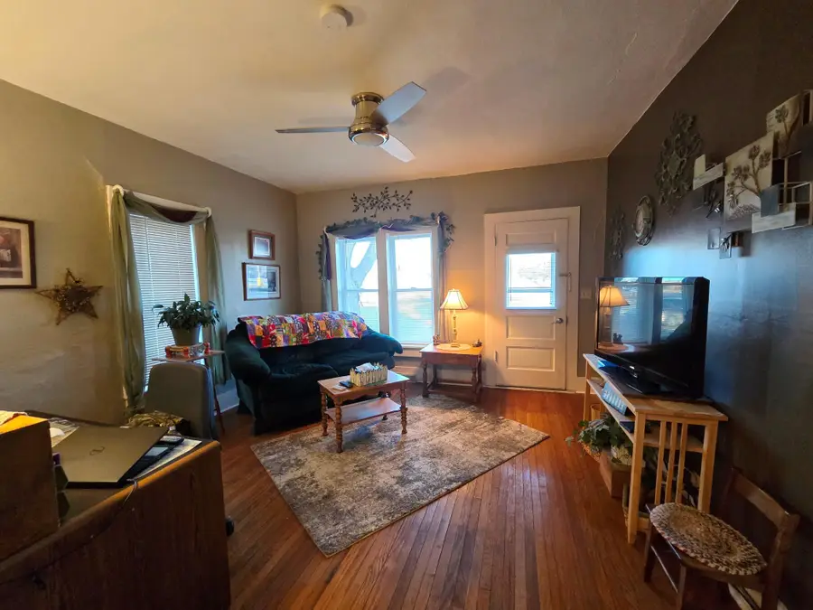 810 S Oak Avenue, Owatonna, MN 55060 - #2