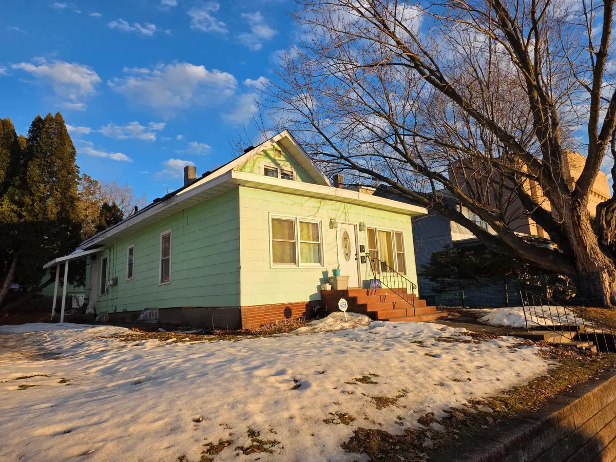 220 N Washington Street, Saint Croix Falls, WI 54024 - #1