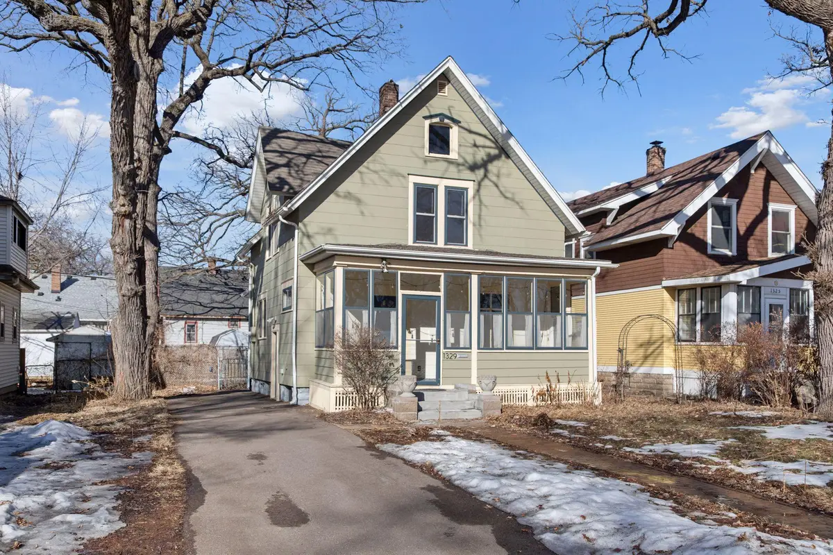 1329 Hague Avenue, Saint Paul, MN 55104 - #1
