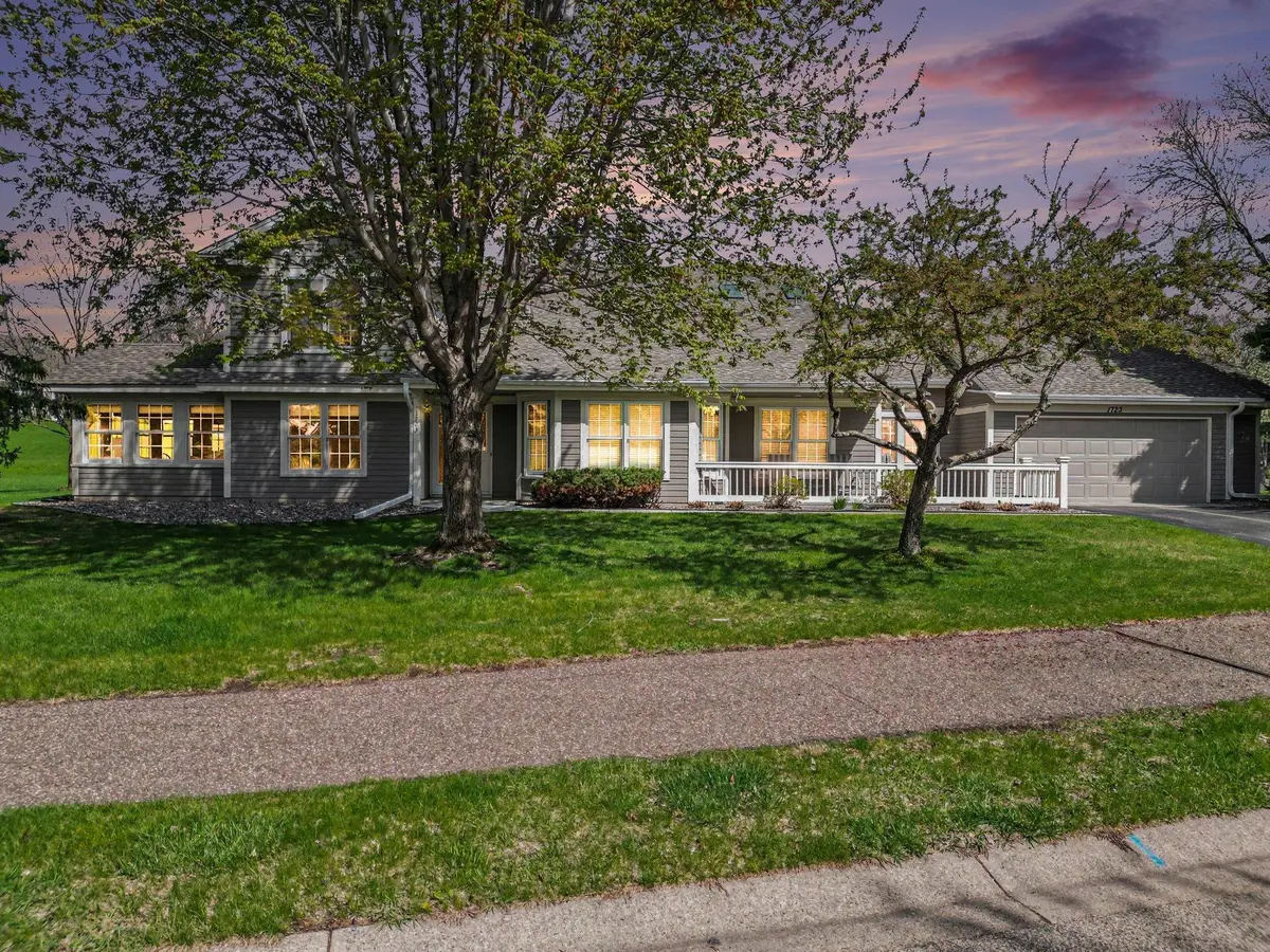 1723 Donegal Drive, Woodbury, MN 55125 - #1