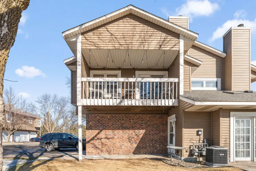 1898 Southpointe Terrace #B1898, Eagan, MN 55122 - #2