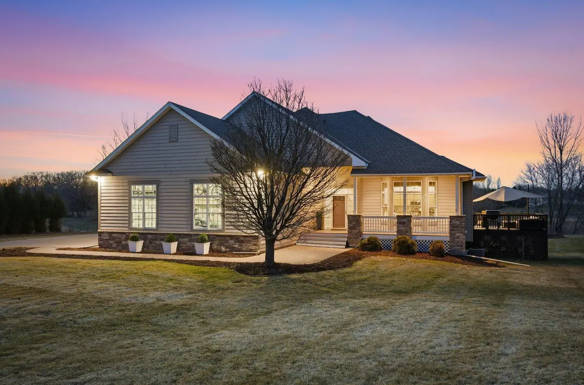 10140 Deer Haven Court, Lakeville, MN 55044 - #1