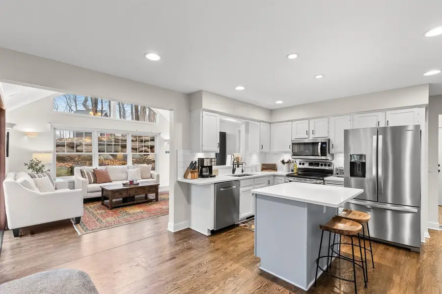 6204 Cascade Pass, Chanhassen, MN 55317 - #3