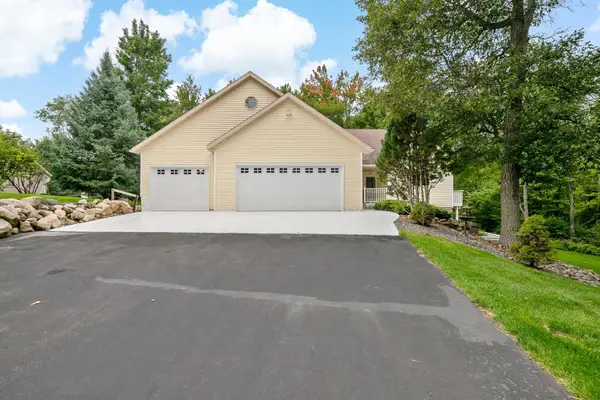 31085 Four Seasons Place, Pequot Lakes, MN 56472