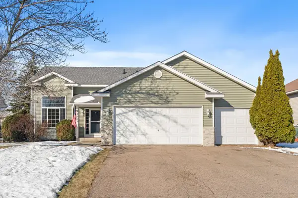2354 Ponds Way, Shakopee, MN 55379