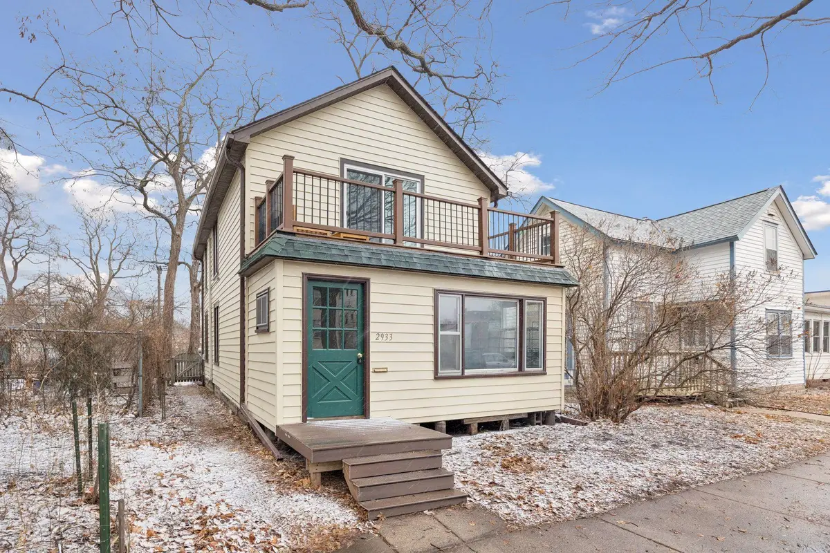 2933 30th Avenue S, Minneapolis, MN 55406 - #1