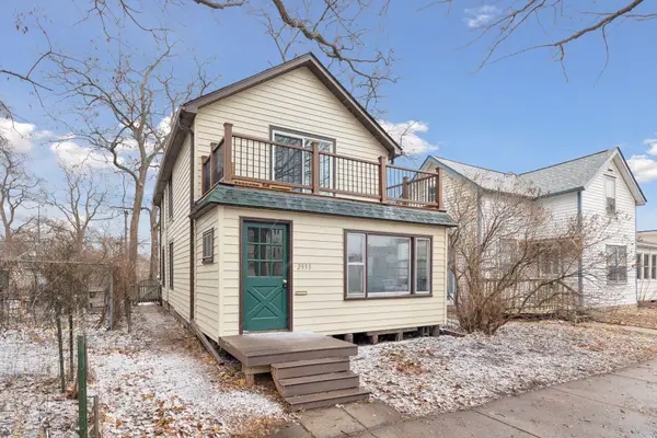 2933 30th Avenue S, Minneapolis, MN 55406