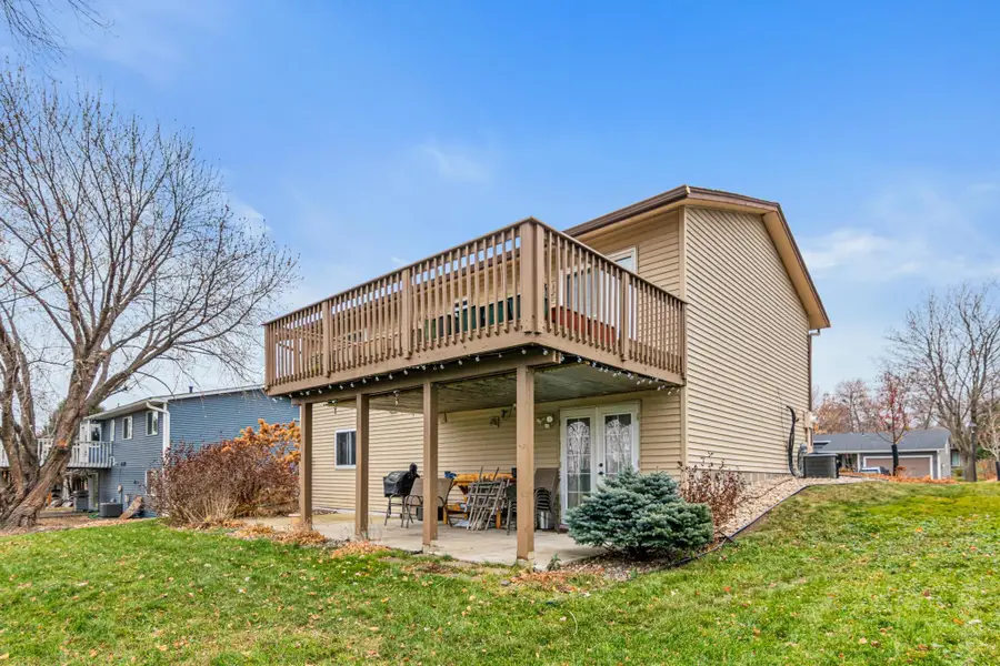 6596 Sandlewood Road, Woodbury, MN 55125 - #3