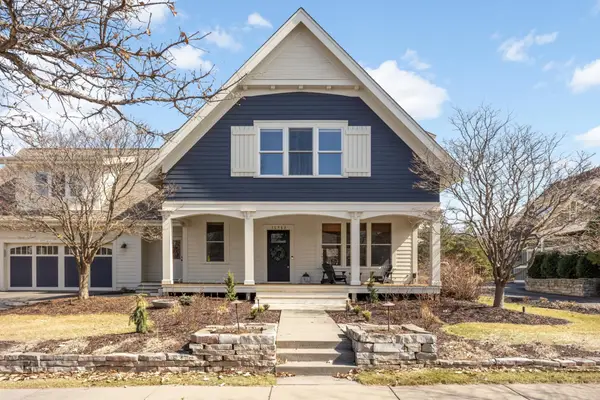 15782 Cobblestone Lake Parkway, Apple Valley, MN 55124