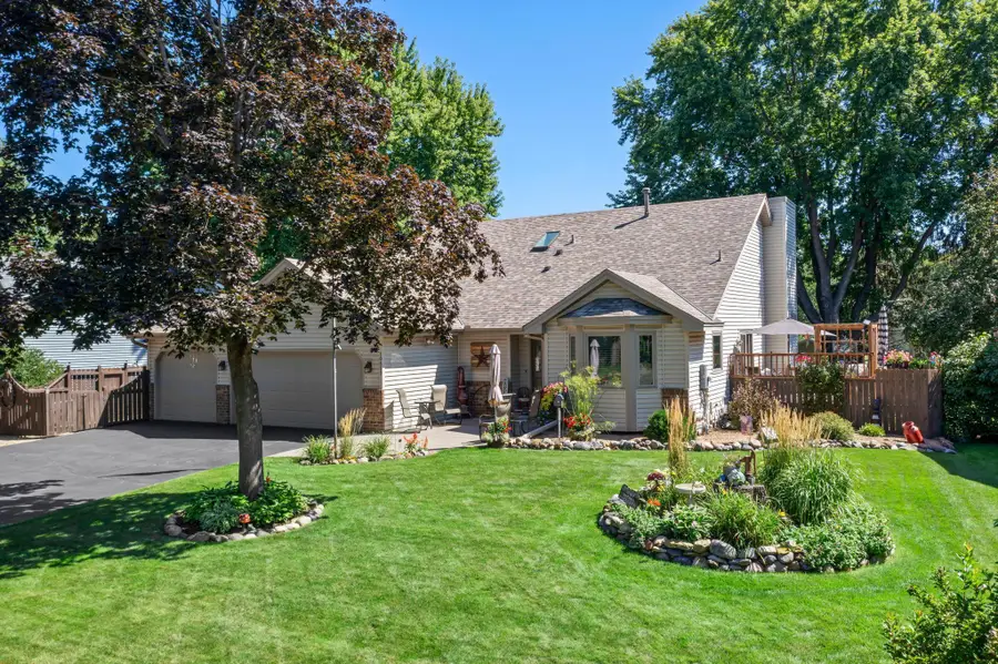 10669 Lincoln Street Ne, Blaine, MN 55434 - #2