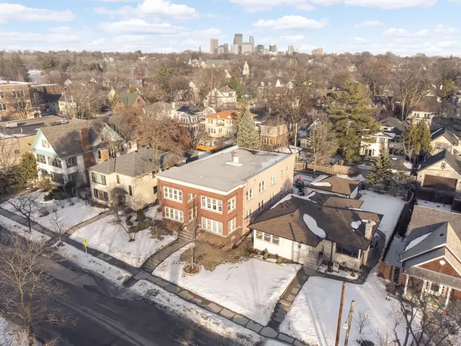 2121 Penn Avenue S, Minneapolis, MN 55405 - #2