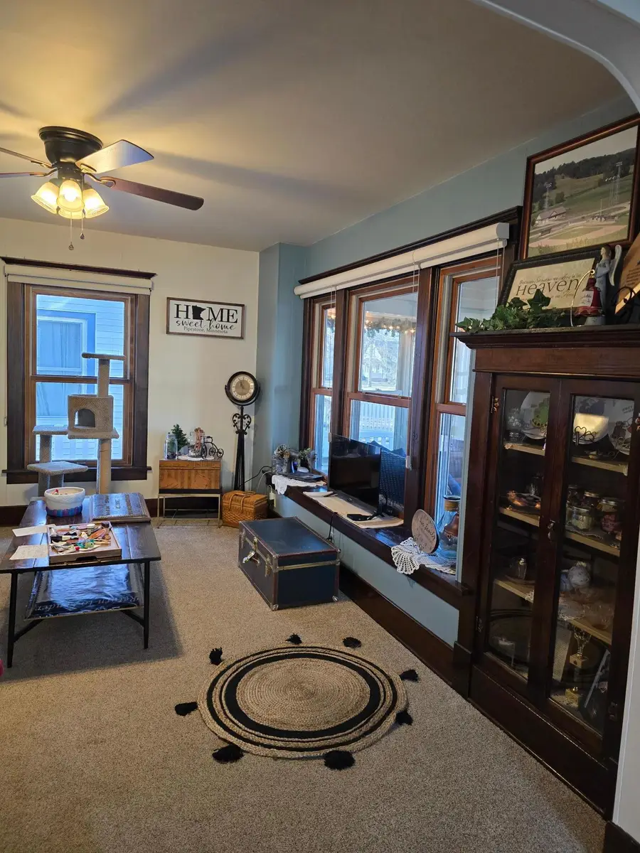 320 2nd Street Sw, Pipestone, MN 56164 - #3