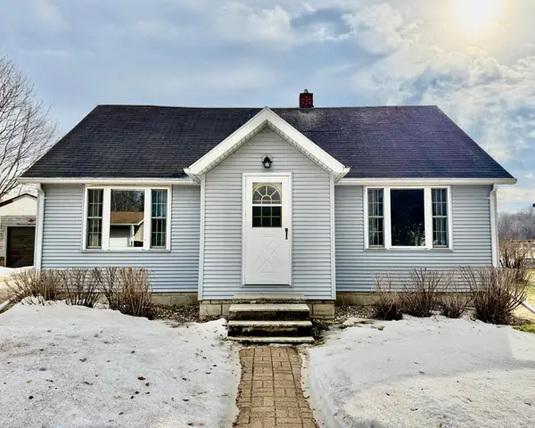 1110 Trott Avenue Se, Willmar, MN 56201