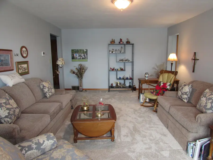 403 W Amber Lake Drive, Fairmont, MN 56031 - #3