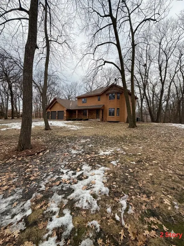18144 Buck Lake Circle, Prior Lake, MN 55372